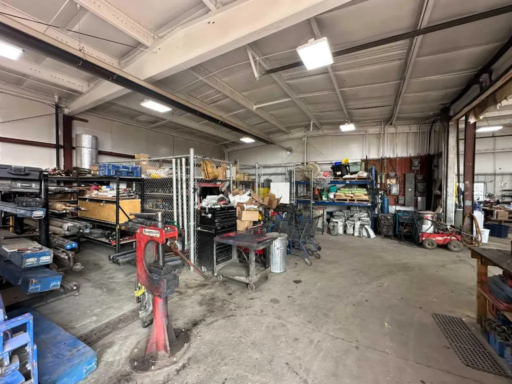 11101 97 Avenue Grande Prairie AB T8V 3J6