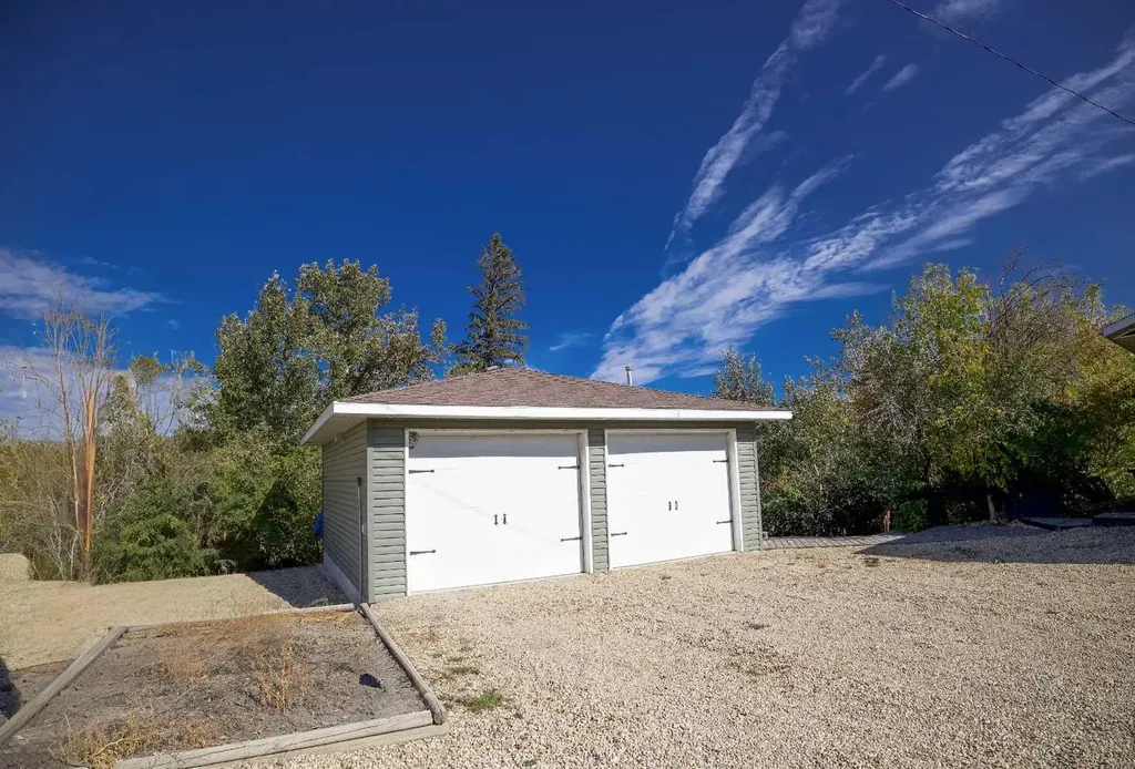 27006 Township Road 405.5 Township Rural Lacombe County AB T4L 1X1