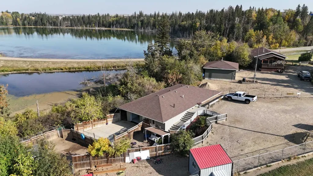 27006 Township Road 405.5 Township Rural Lacombe County AB T4L 1X1