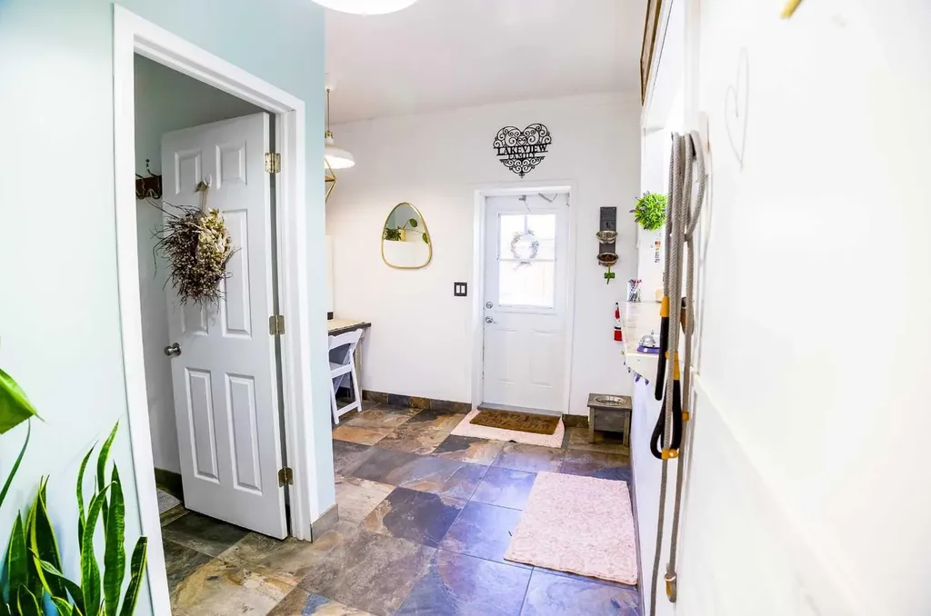 27006 Township Road 405.5 Township Rural Lacombe County AB T4L 1X1
