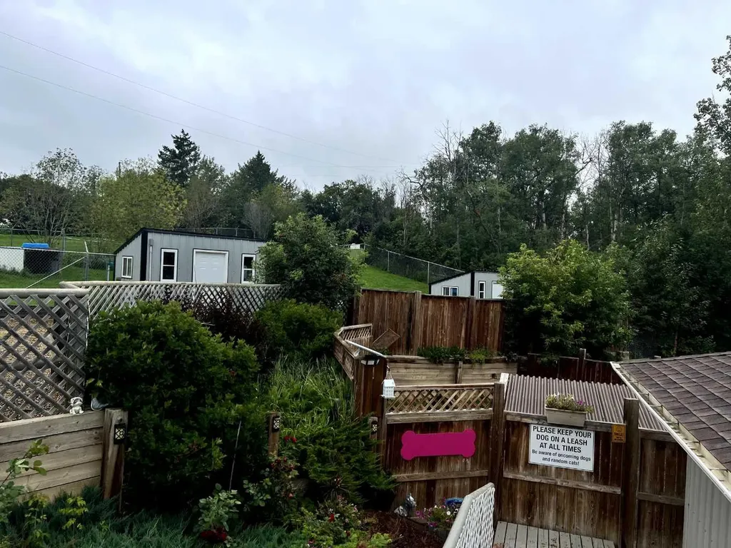 27006 Township Road 405.5 Township Rural Lacombe County AB T4L 1X1