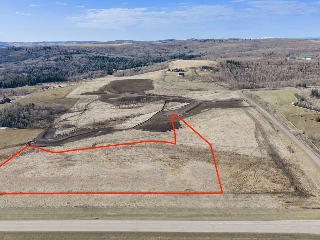 Nw; 20; 22; 2; 5 Rural Foothills County AB T1S2P6
