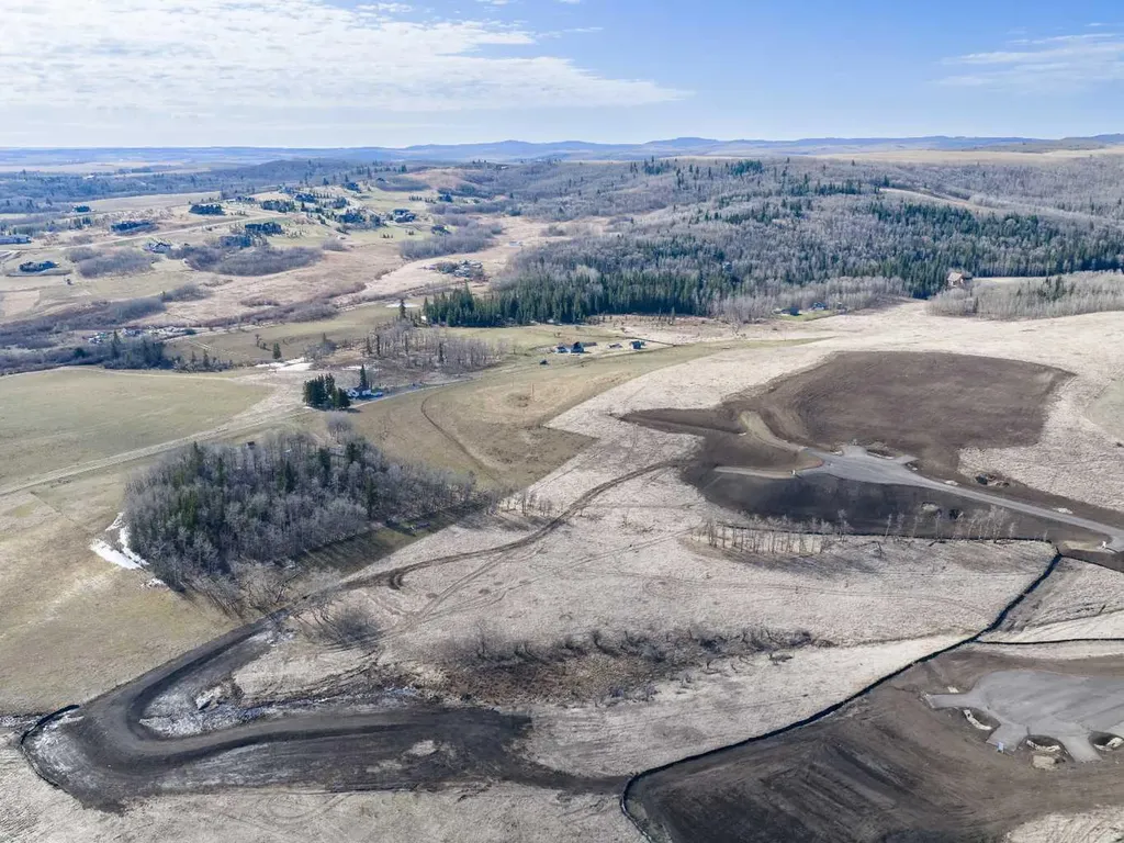Nw; 20; 22; 2; 5 Rural Foothills County AB T1S2P6