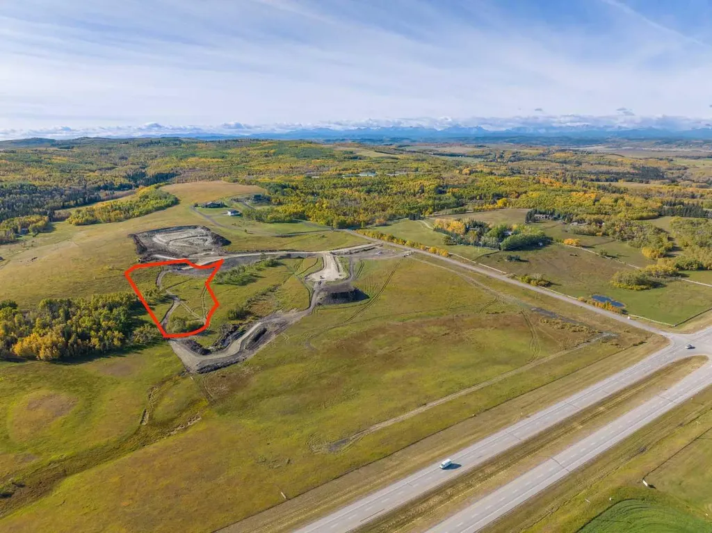 Nw; 20; 22; 2; 5 Rural Foothills County AB T1S2P6