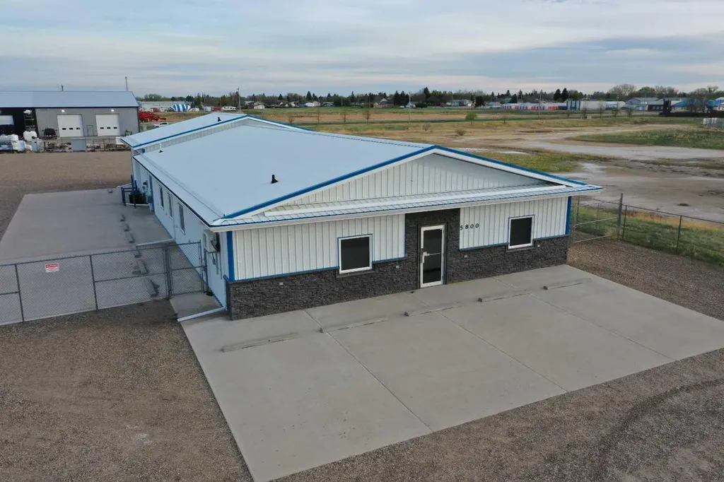 5800 66 Avenue Taber AB T1G 1G7