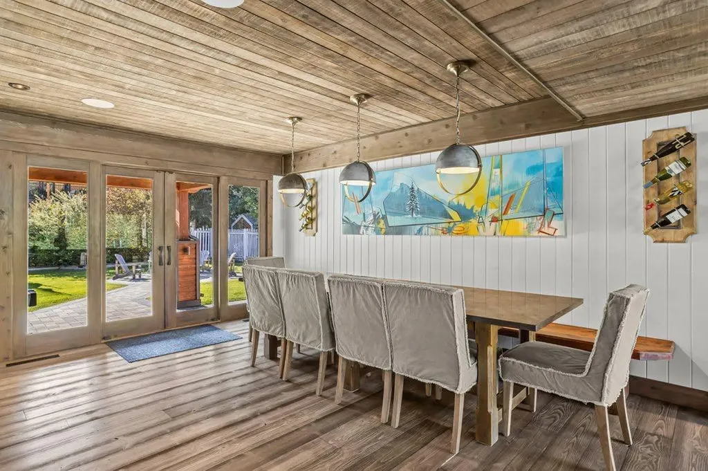 115 Spray Avenue Banff AB T1L 1A1