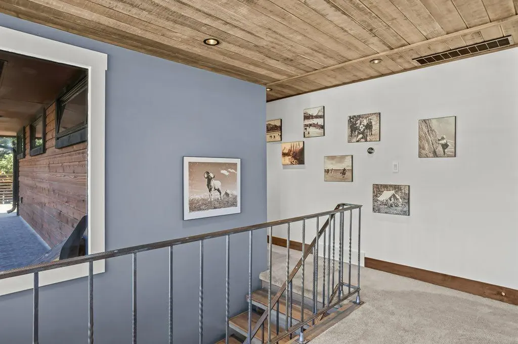 115 Spray Avenue Banff AB T1L 1A1