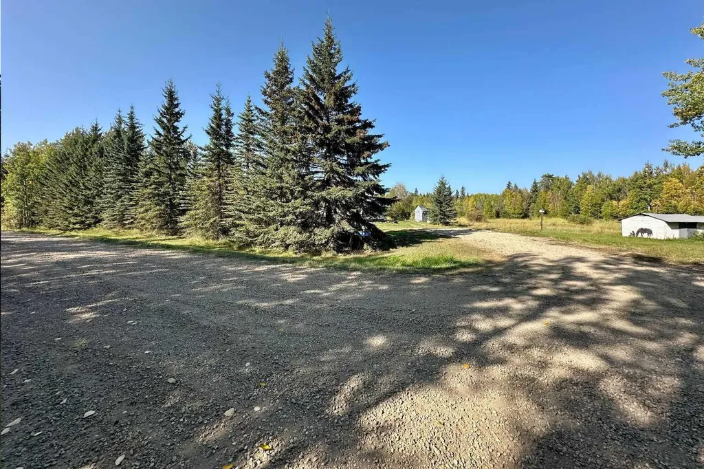 9230 Township Road 584 Rural Lac Ste. Anne County AB T0E 1N0