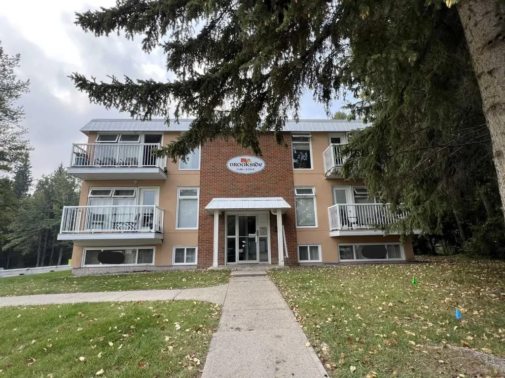506 41 Street Edson AB T7E 1A9