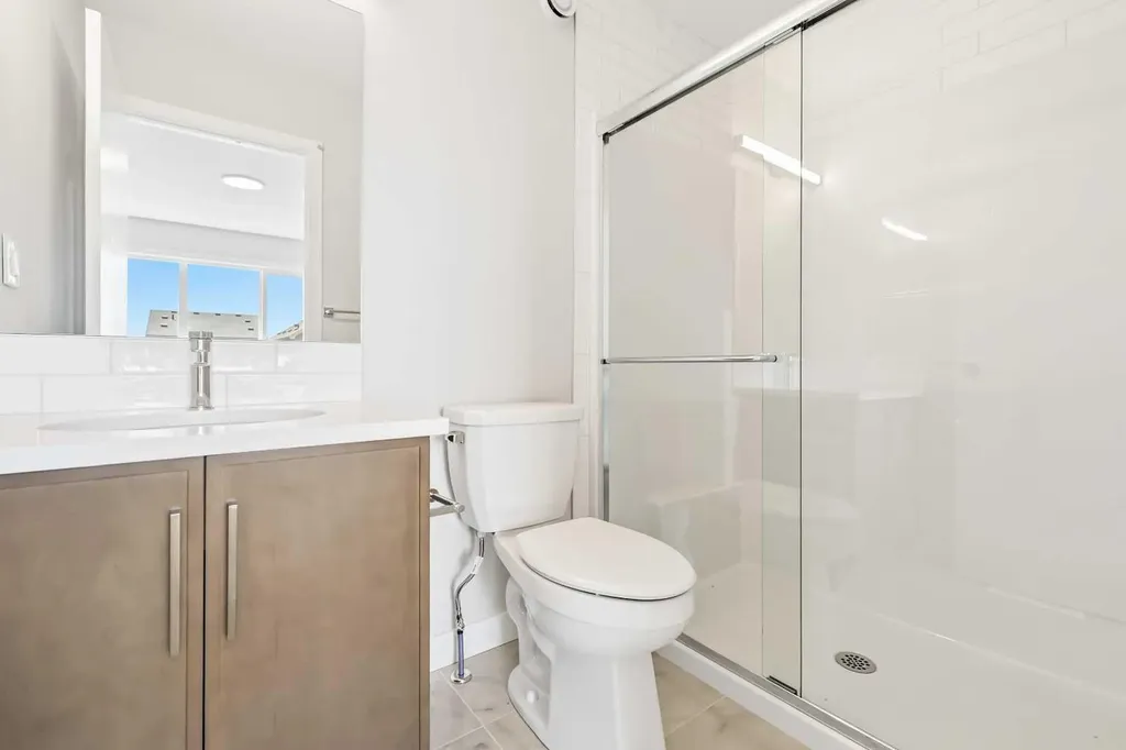 7023 Rangeview Avenue SE Calgary AB T3S 0P9
