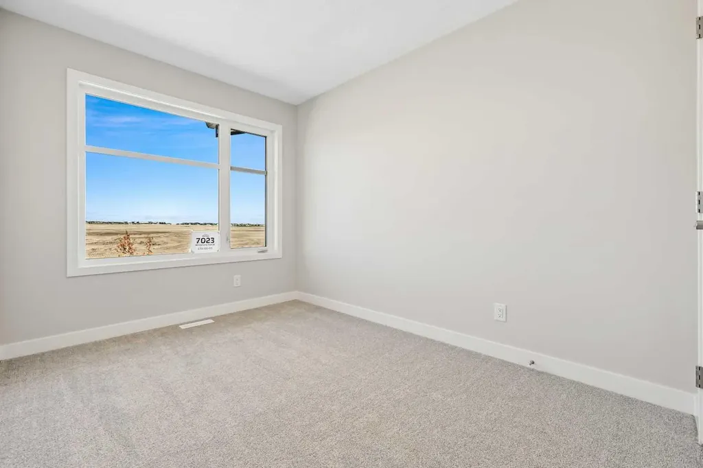7023 Rangeview Avenue SE Calgary AB T3S 0P9
