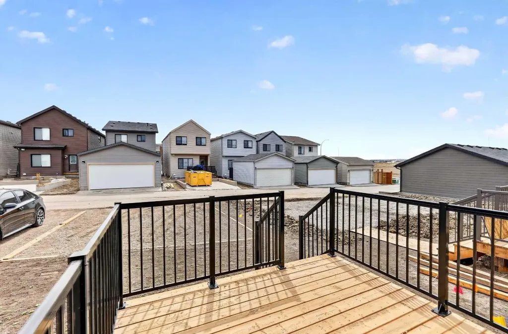 7023 Rangeview Avenue SE Calgary AB T3S 0P9