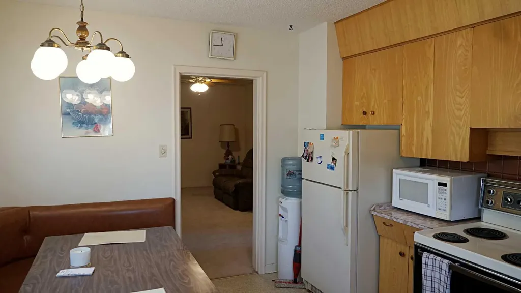 4703 49 Street Myrnam AB T0B 3K0