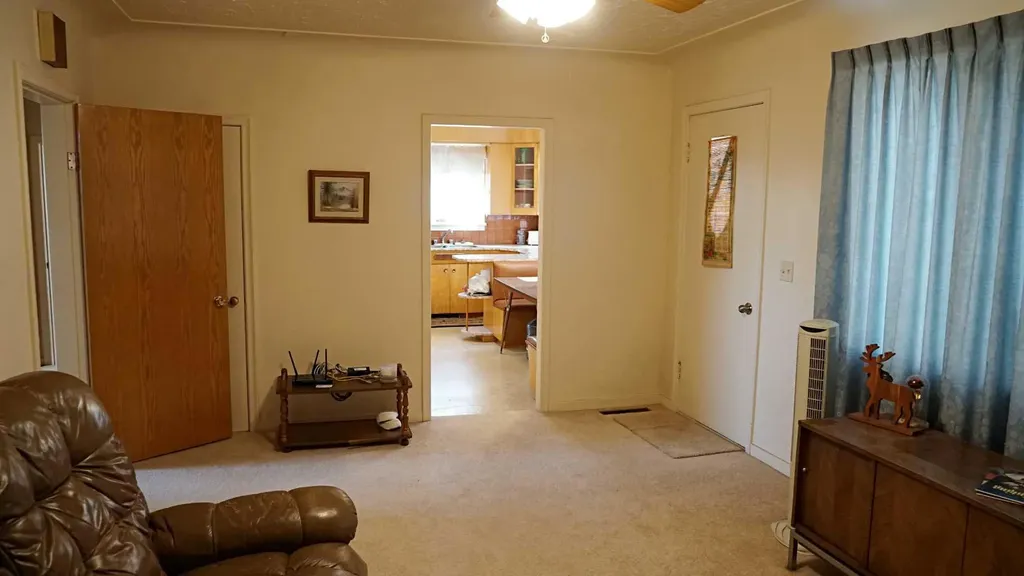 4703 49 Street Myrnam AB T0B 3K0