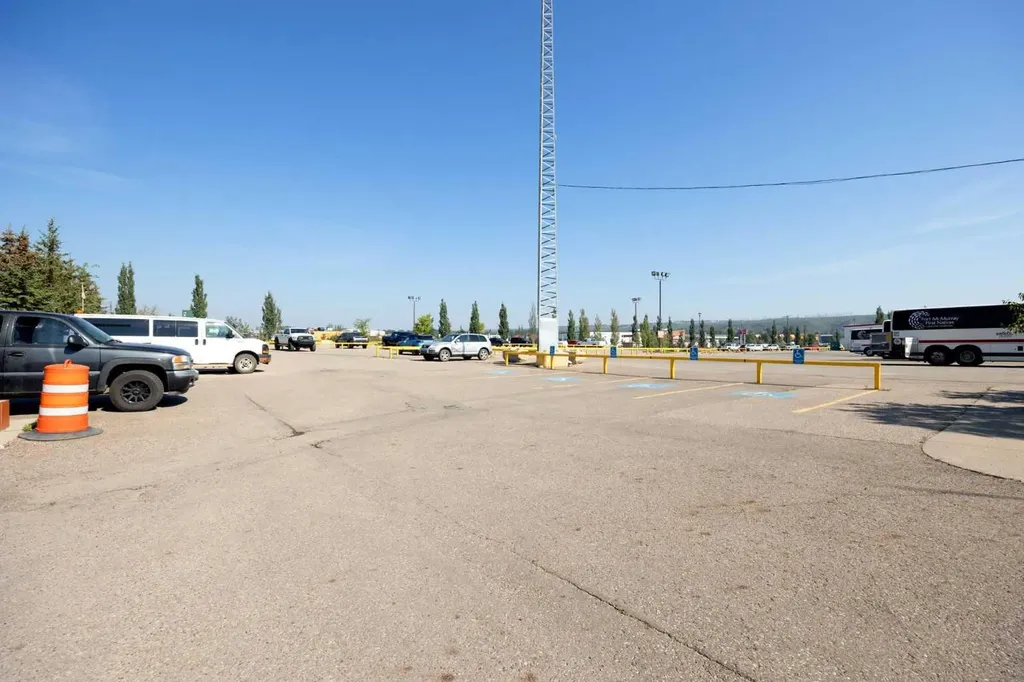 920 Memorial Drive Fort Mcmurray AB T9K 0N9