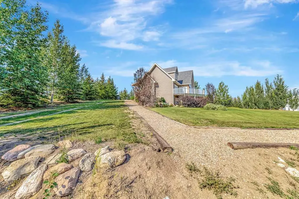 484046 Rr20 Rural Vermilion River County Of AB T9V3K5