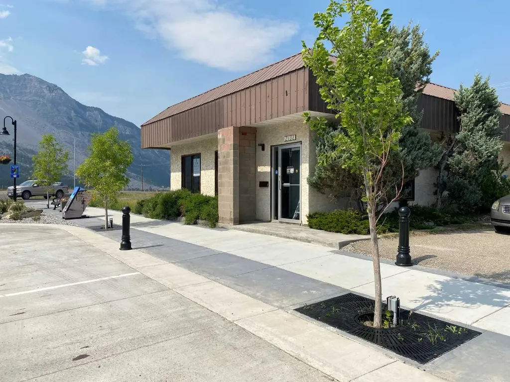 2138 213 Street Bellevue AB T0K 0C0