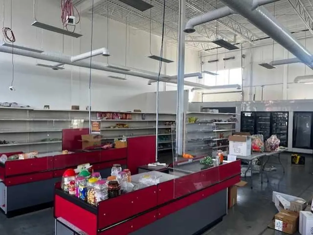 10960 42 Street NE Calgary AB T3N 2B8