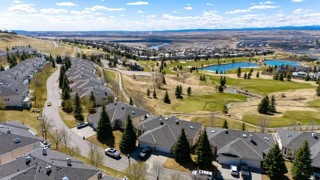 26 Eagleview Way Cochrane AB T4C 1P6
