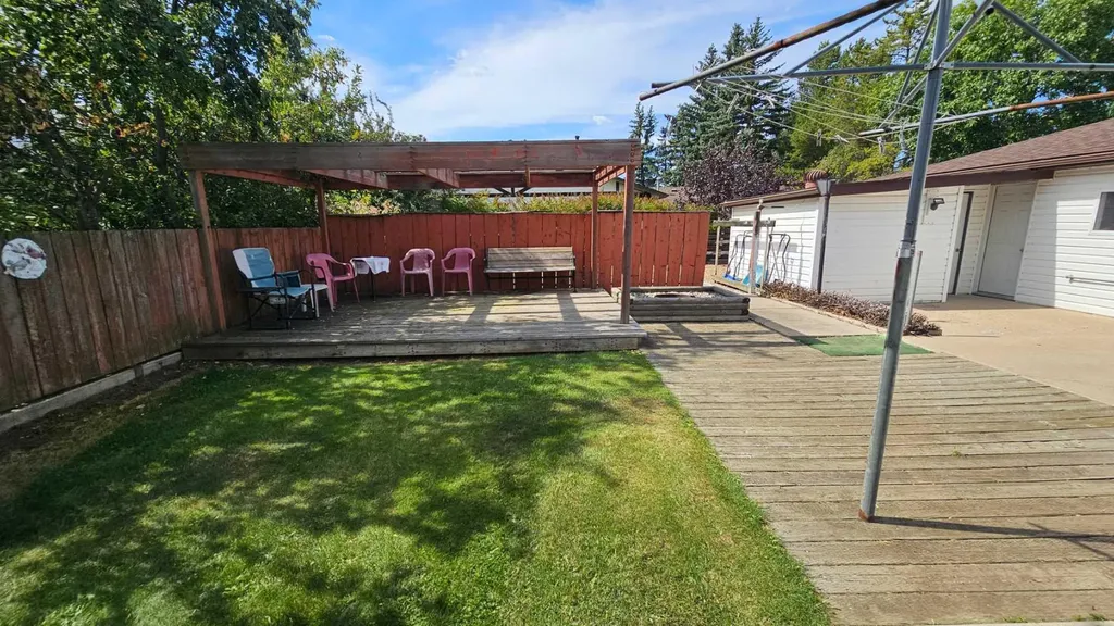 5006 55 Avenue Castor AB T0C0X0