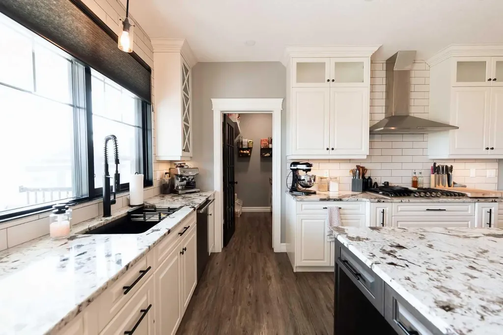 105 Whitetail Place W Shaughnessy AB T0K 2A0