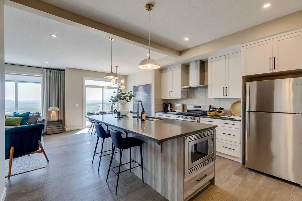 111 Sundown Crescent Cochrane AB T4C 1Y3