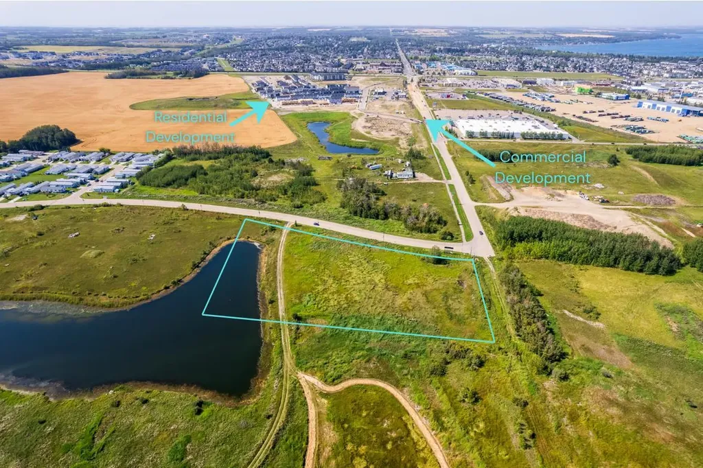 47 Ave Bayshore Drive Sylvan Lake AB T4S 0A7