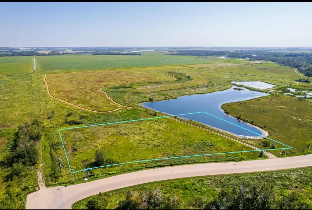 47 Avenue Bayshore Drive Sylvan Lake AB T4S 0A7