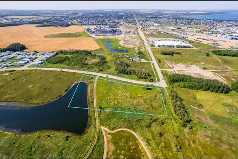 47 Ave Bayshore Drive Sylvan Lake AB T4S 0A7
