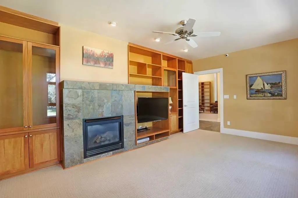1024 Cassils Road W Brooks AB T1R0E2