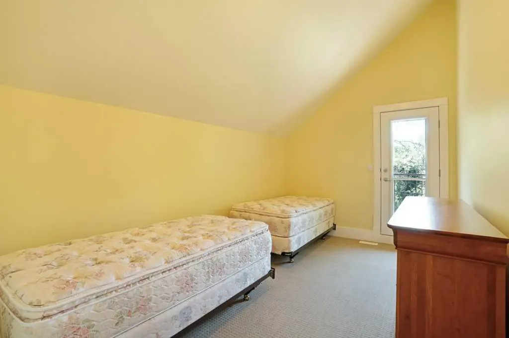 1024 Cassils Road W Brooks AB T1R0E2