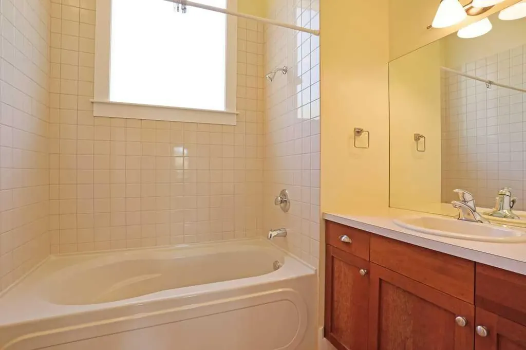 1024 Cassils Road W Brooks AB T1R0E2