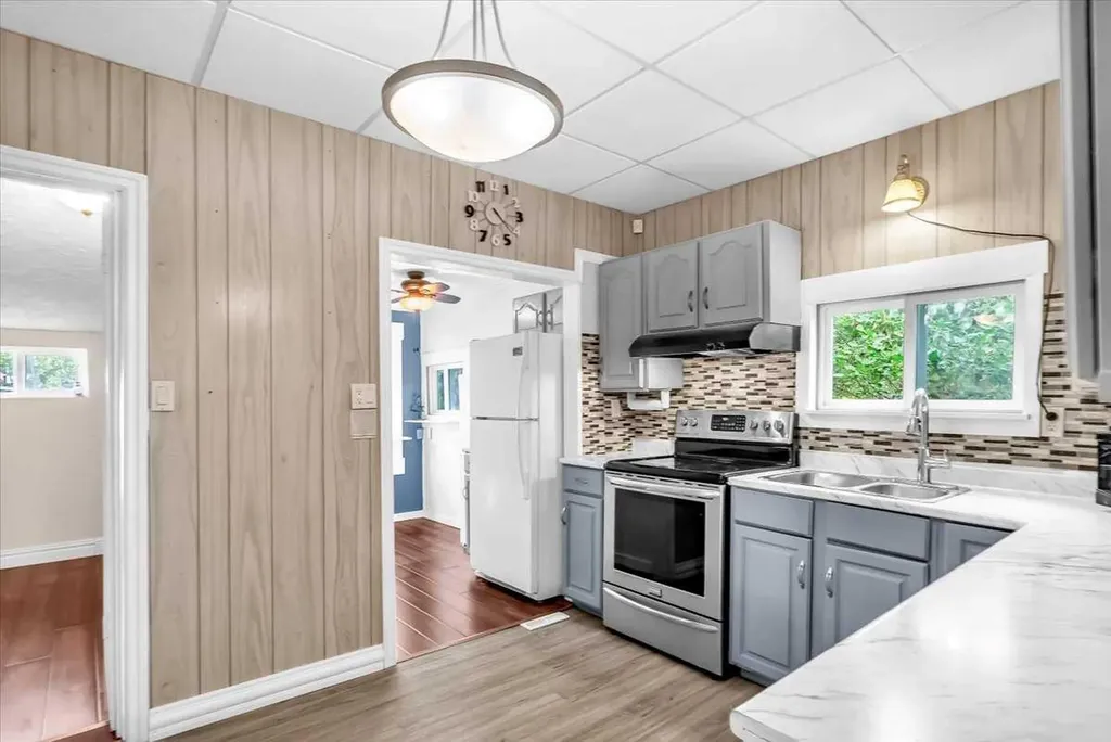 113 2nd Avenue E Delia AB T0J 0W0