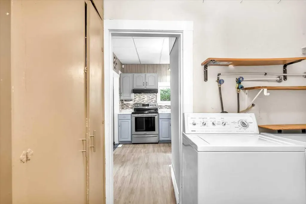 113 2nd Avenue E Delia AB T0J 0W0