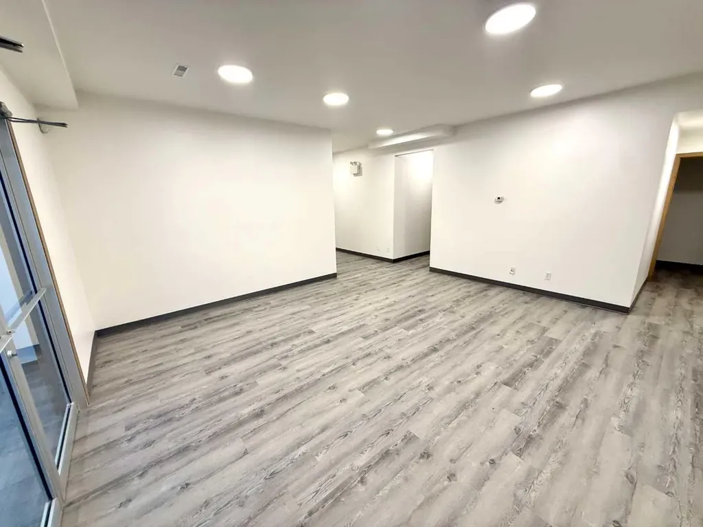 8 Van Der Horn Way Rural Red Deer County AB T4S 2M4
