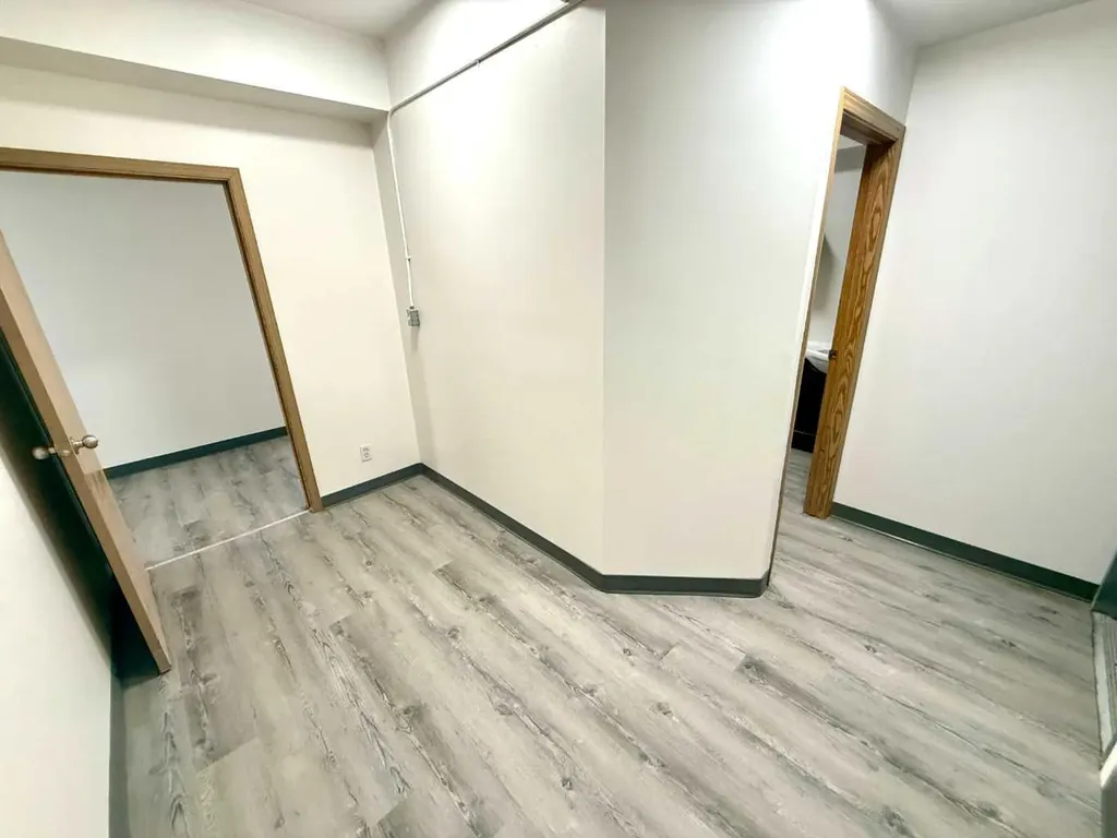 8 Van Der Horn Way Rural Red Deer County AB T4S 2M4