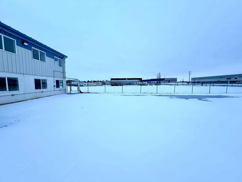 8 Van Der Horn Way Rural Red Deer County AB T4S 2M4