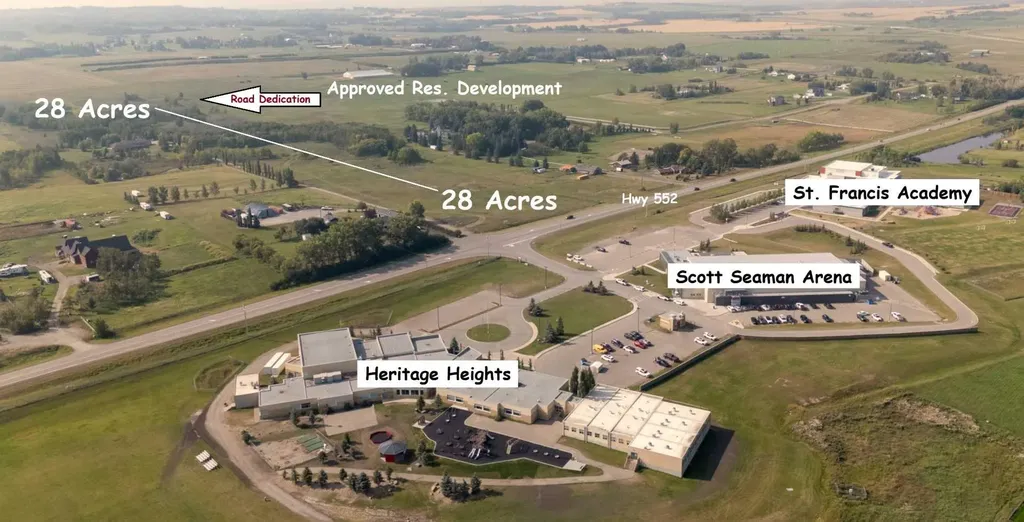 28 Acres Highway 552 East Rural Foothills County AB T1S 1A3