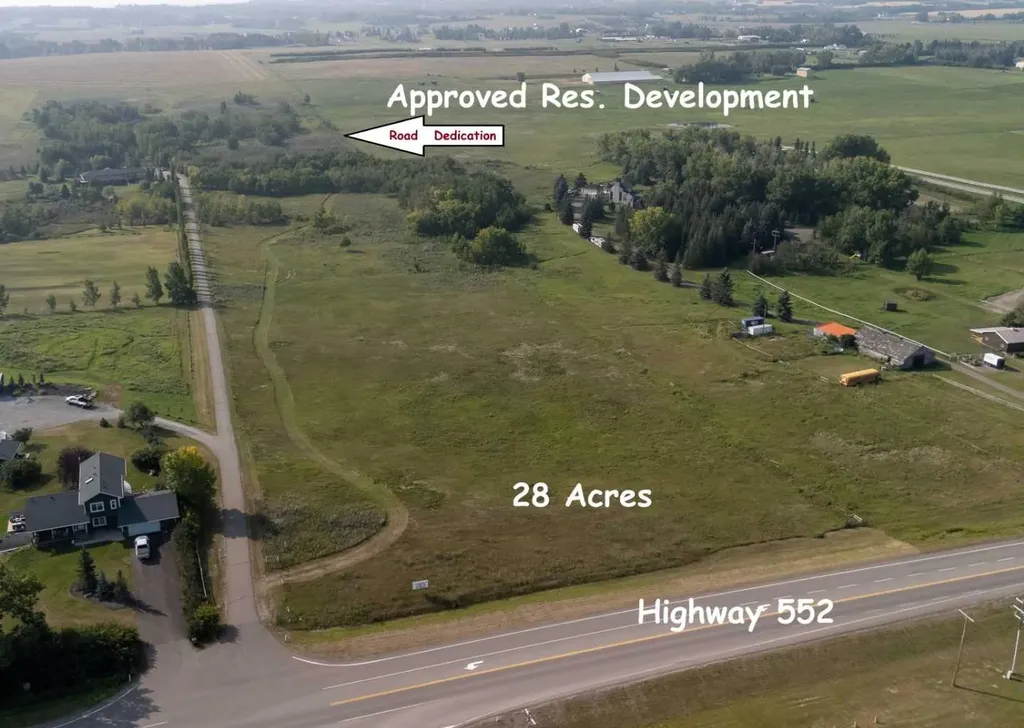 28 Acres Highway 552 East Rural Foothills County AB T1S 1A3