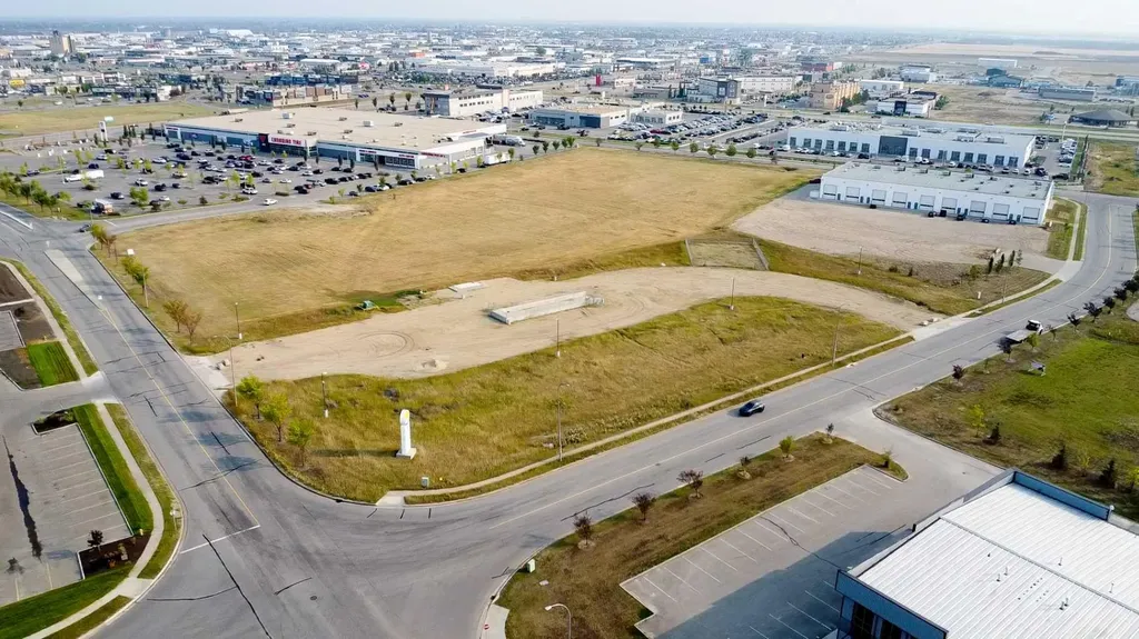10301 118 Street Grande Prairie AB T8V3X9