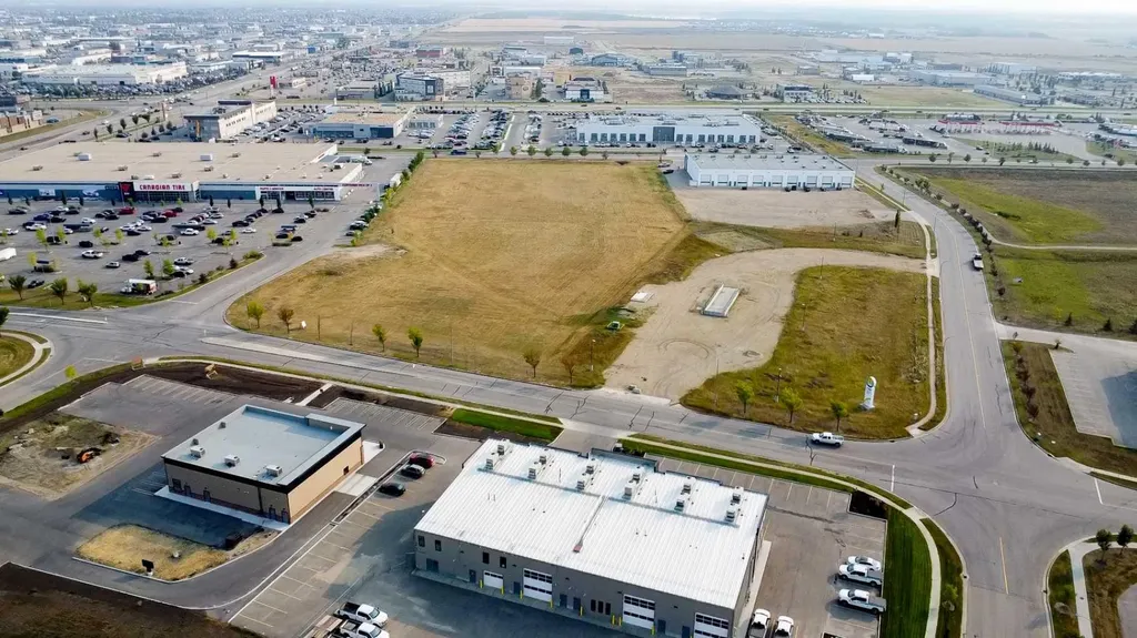 10301 118 Street Grande Prairie AB T8V3X9