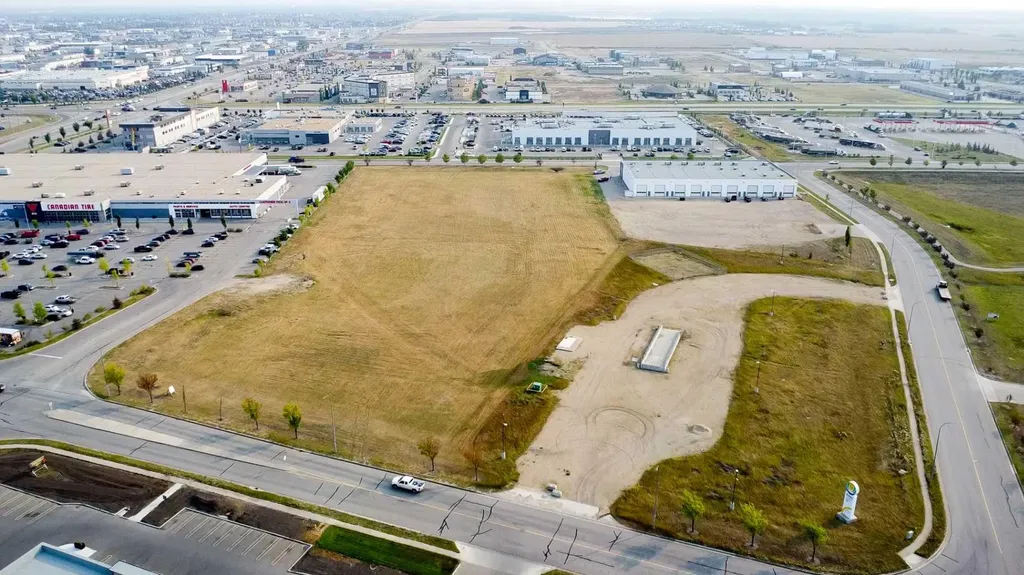 10301 118 Street Grande Prairie AB T8V3X9