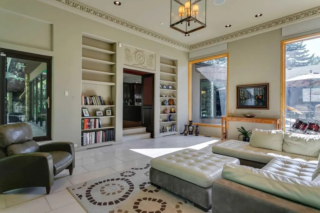 40 Eagle Ridge Place SW Calgary AB T2V 2V8