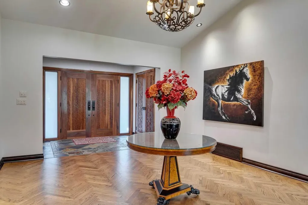 40 Eagle Ridge Place SW Calgary AB T2V 2V8