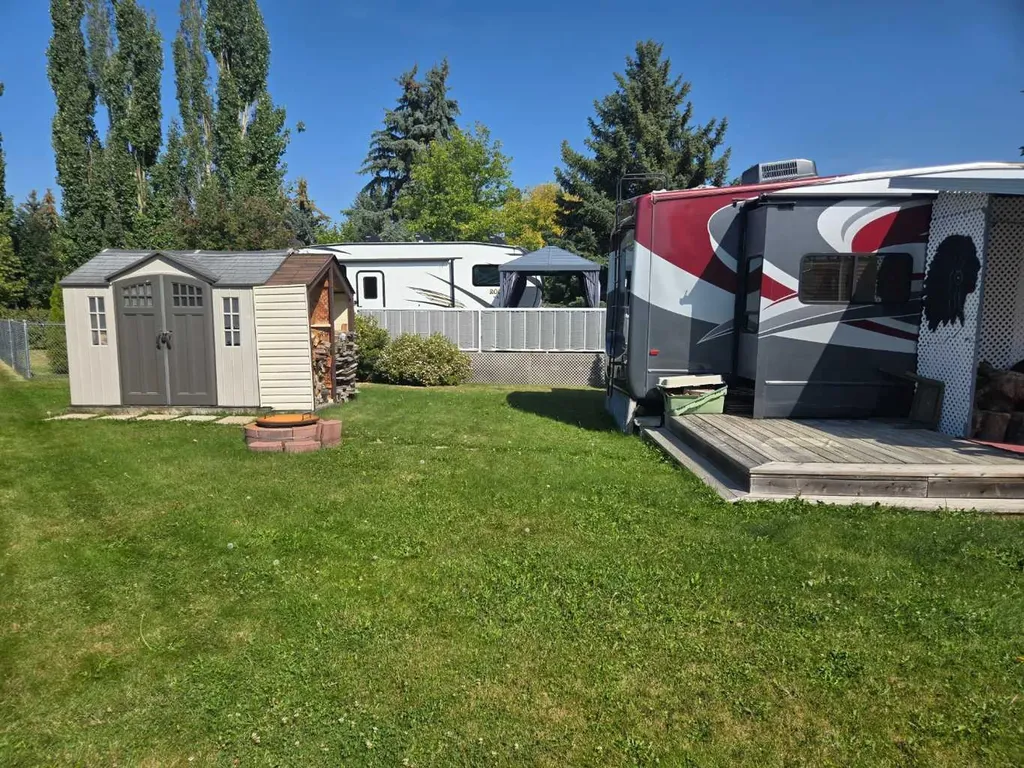 74 Carefree Resort Rural Red Deer County AB T4G 0K6