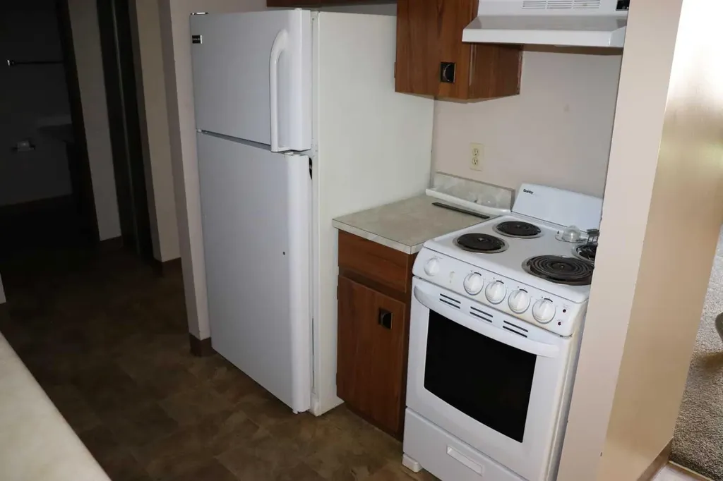 1221B West Haven Drive Edson AB T7E 1P9