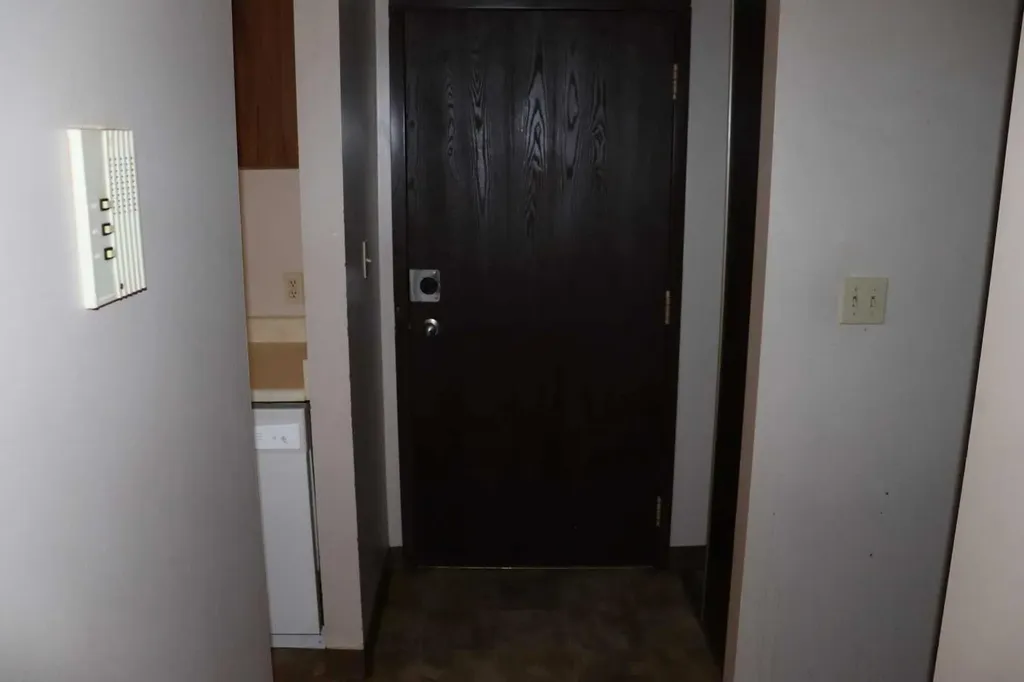 1221B West Haven Drive Edson AB T7E 1P9