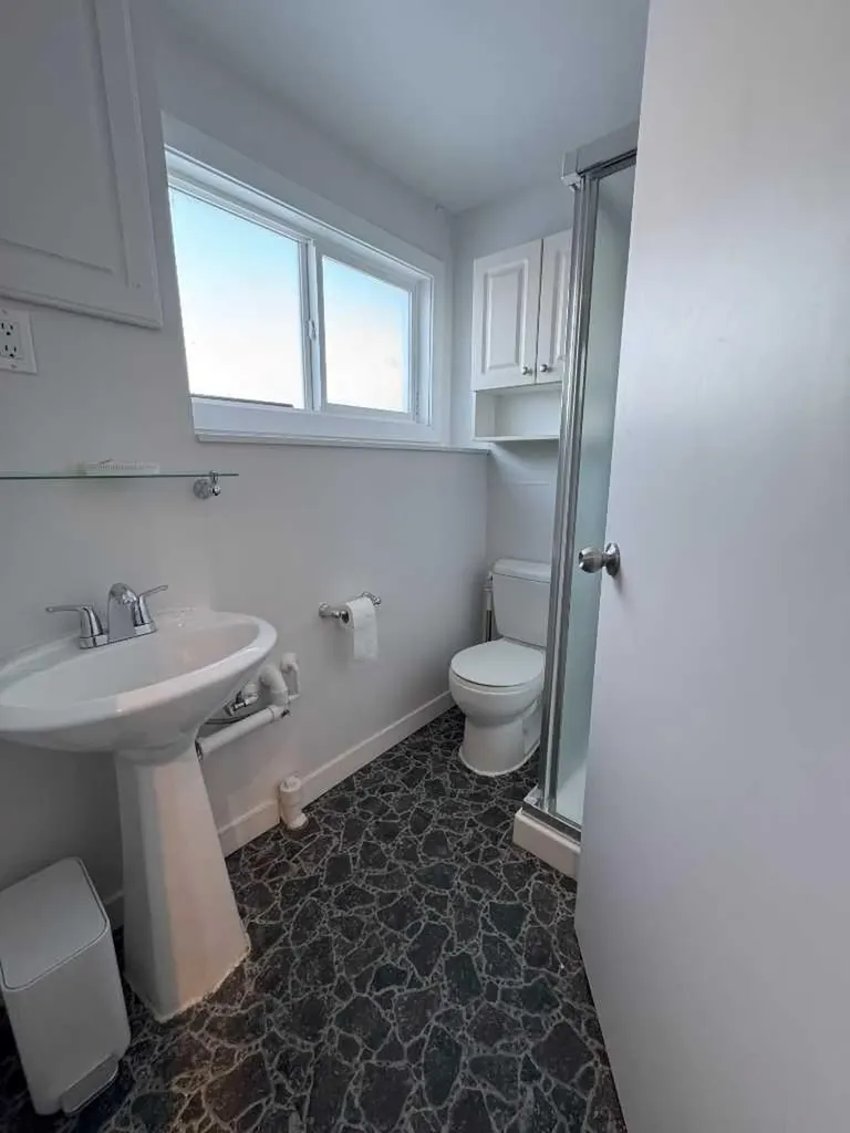 10132 102 Avenue Grande Prairie AB T8V 1A1