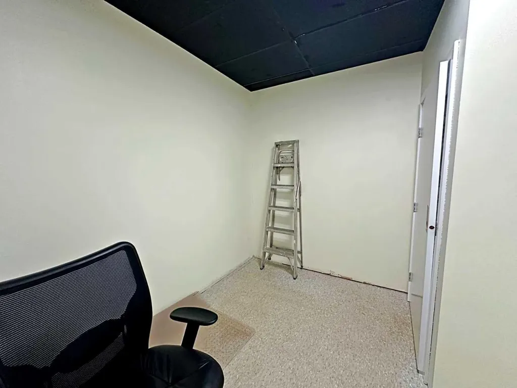9906A Franklin Avenue Fort Mcmurray AB T9H 2K5