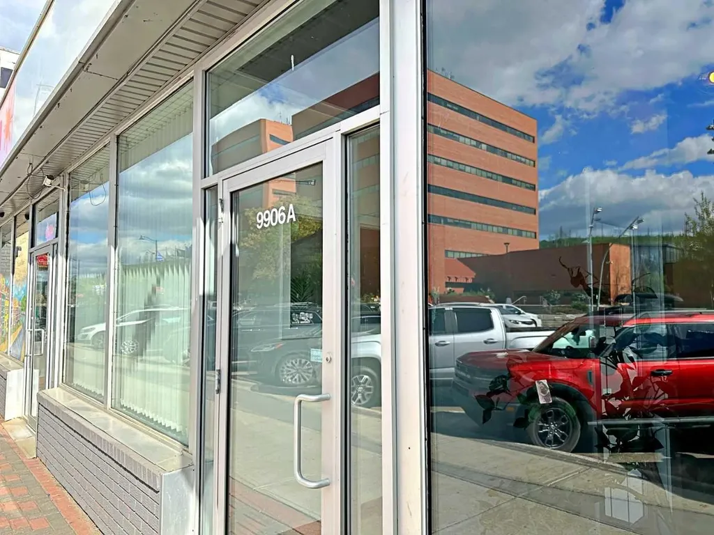 9906A Franklin Avenue Fort Mcmurray AB T9H 2K5